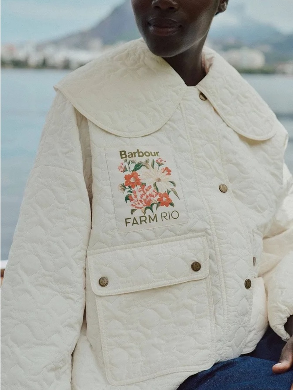 NWT STUNNING CURRENT STYLE Barbour X Farm Rio Lotus Quilted Jacket in Cream. L